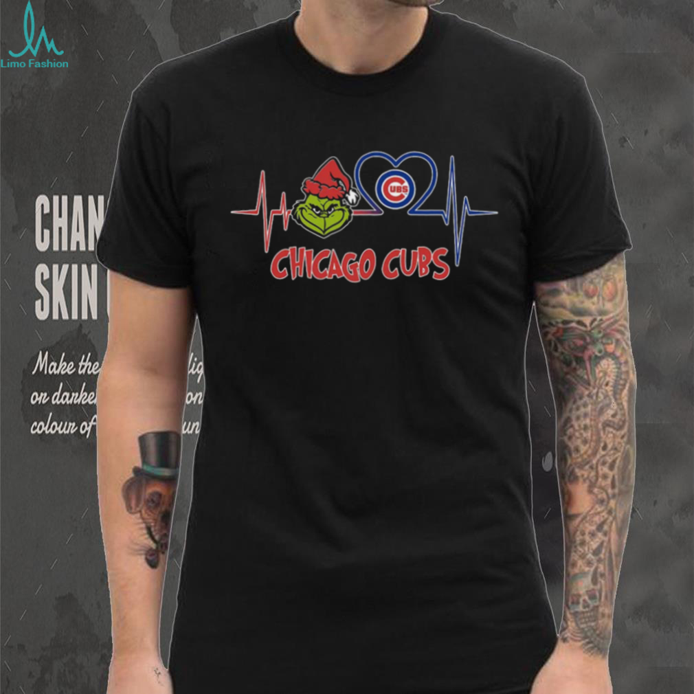 Official Chicago Cubs x Grinch Santa Heartbeat Love Logo Merry Christmas Shirt Official Chicago Cubs x Grinch Santa Heartbeat Love Logo Merry Christmas Shirt