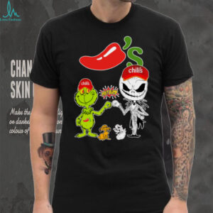 Official Chili’s Merch Grinch And Jack Skellington Fist Bump Chili’s Halloween Hoodie