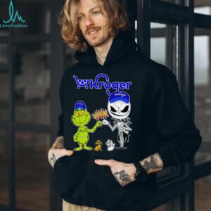 Official Kroger Merch Grinch And Jack Skellington Fist Bump Kroger Halloween shirt