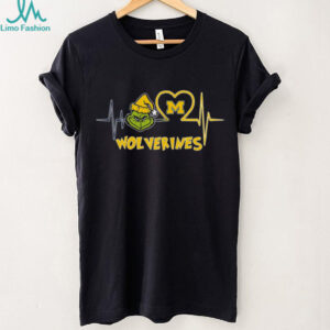 Official Michigan Wolverines x Grinch Santa Heartbeat Love Logo Merry Christmas Shirt