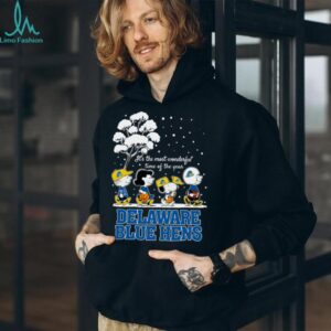 Peanuts Delaware Blue Hens Winter It's The Most Wonderful Time Of The Year T Shirt