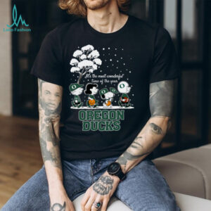 Peanuts Oregon Ducks Winter It's The Most Wonderful Time Of The Year T Shirt