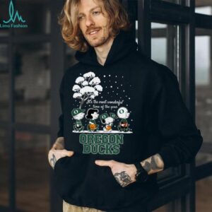 Peanuts Oregon Ducks Winter It's The Most Wonderful Time Of The Year T Shirt