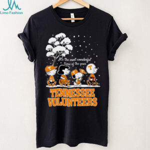 Peanuts Tennessee Volunteers Winter It's The Most Wonderful Time Of The Year T Shirt