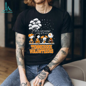 Peanuts Tennessee Volunteers Winter It's The Most Wonderful Time Of The Year T Shirt