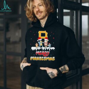 Pittsburgh Pirates Bluey Family Christmas Tee – Personalized MLB Fan Shirt – Holiday Baseball Gift with Custom Name Option