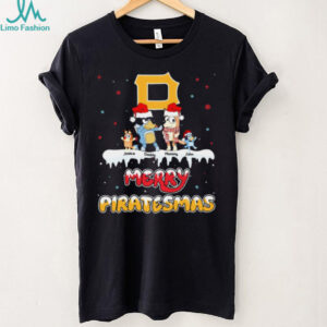 Pittsburgh Pirates Bluey Family Christmas Tee – Personalized MLB Fan Shirt – Holiday Baseball Gift with Custom Name Option