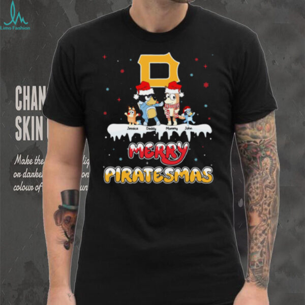 Pittsburgh Pirates Bluey Family Christmas Tee – Personalized MLB Fan Shirt – Holiday Baseball Gift with Custom Name Option