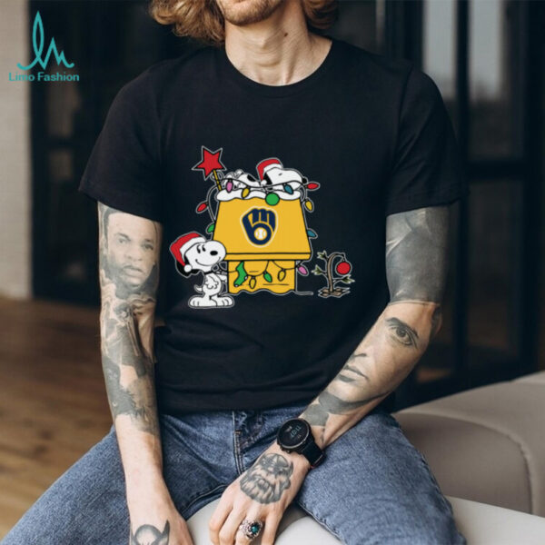 Pittsburgh Pirates Christmas Snoopy Doghouse T Shirt