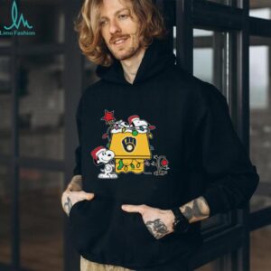 Pittsburgh Pirates Christmas Snoopy Doghouse T Shirt