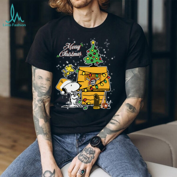 Pittsburgh Pirates Merry Christmas With Snoopy Baby T Shirt