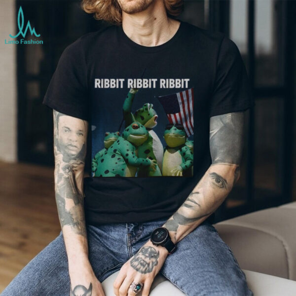 Portland frog ribbit ribbit ribbit resist American flag frog gift shirt