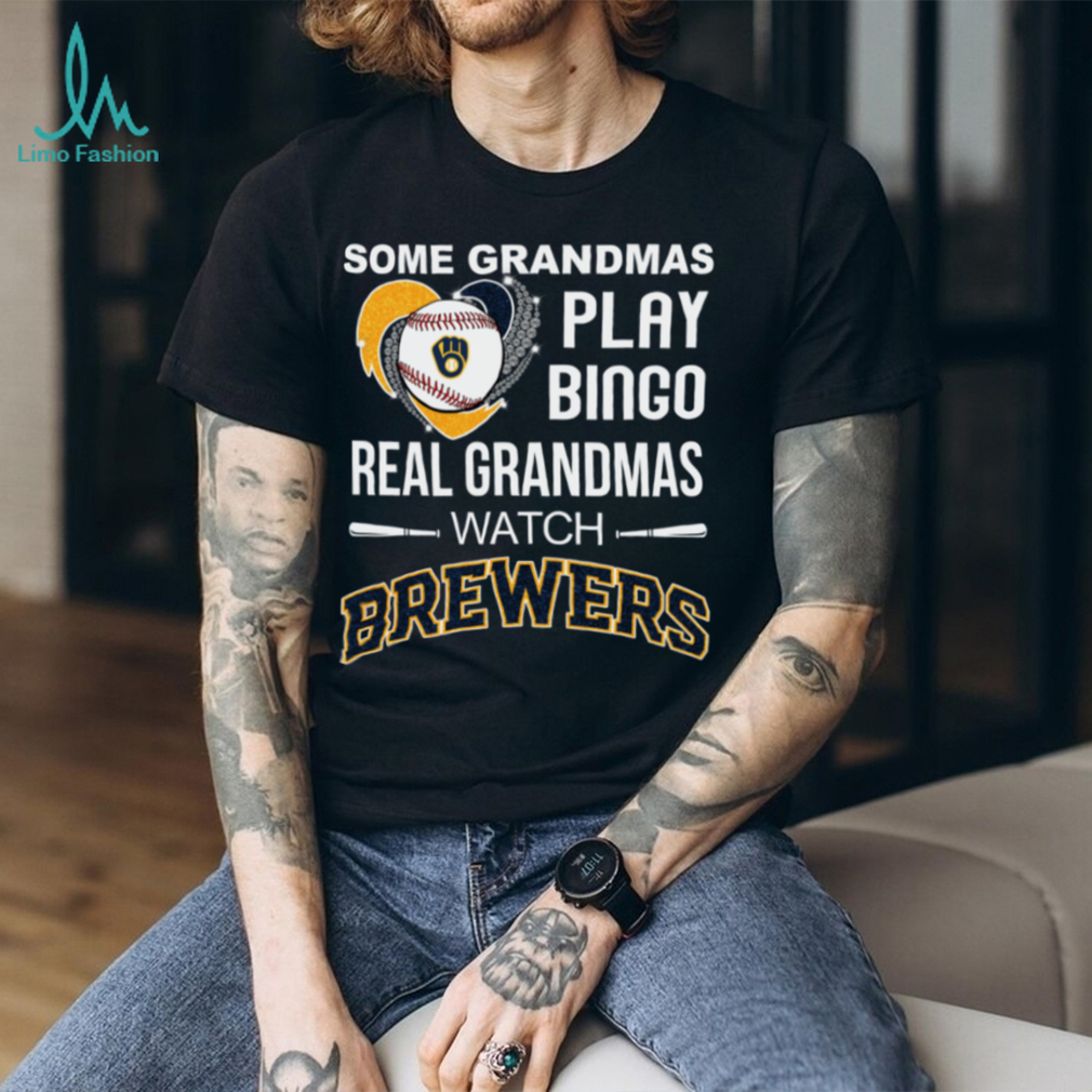 Real Grandmas Watch Milwaukee Brewers Baseball Diamond Heart Shirt Real Grandmas Watch Milwaukee Brewers Baseball Diamond Heart Shirt