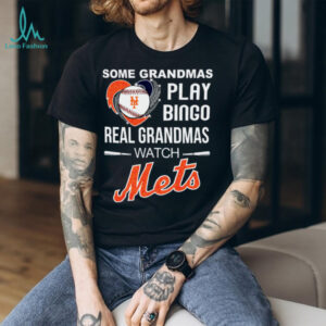 Real Grandmas Watch New York Mets Baseball Diamond Heart Shirt