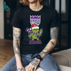 Sacramento Kings Christmas Grinch Santa Hat Holiday 2025 TShirt