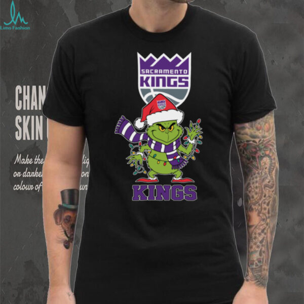 Sacramento Kings Christmas Grinch Santa Hat Holiday 2025 TShirt