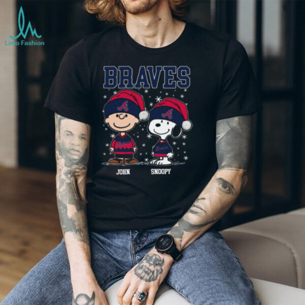 Snoopy Charlie Brown Holiday Baseball Tee, Personalized Atlanta Braves Christmas Shirt with Santa Hat, Funny MLB Fan Gift