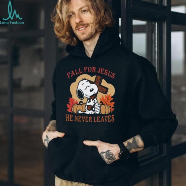 Snoopy Fall For Jesus He Never Leaves Christian Faith Autumn Pumpkin T Shirt