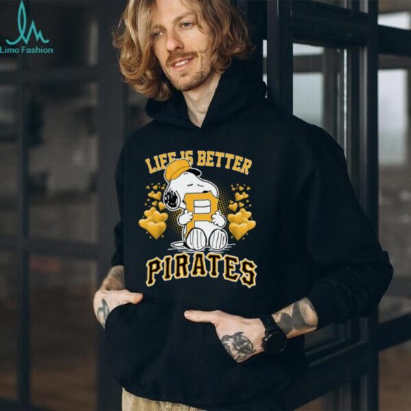 Snoopy Peanuts Life Is Better With Pittsburgh Pirates 2025 T Shirt