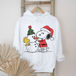 Snoopy Santa hat snowman Merry Christmas 2025 shirt