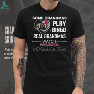 Some Grandmas Play Bingo Real Grandmas Watch Atlanta Falcons Diamond Heart 2025 T shirt
