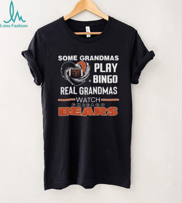 Some Grandmas Play Bingo Real Grandmas Watch Chicago Bears Diamond Heart 2025 T shirt
