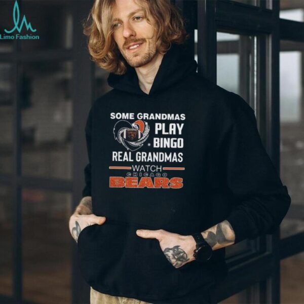 Some Grandmas Play Bingo Real Grandmas Watch Chicago Bears Diamond Heart 2025 T shirt