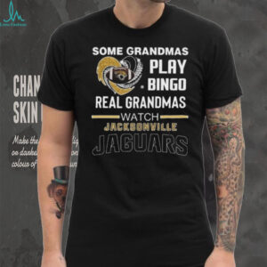 Some Grandmas Play Bingo Real Grandmas Watch Jackson Jaguars Diamond Heart 2025 T shirt