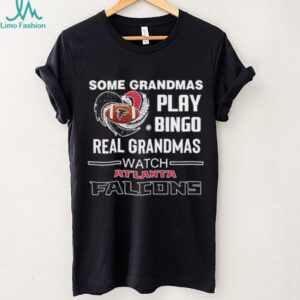 Some grandmas play bingo real grandmas watch Atlanta Falcons football diamond heart shirt