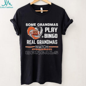 Some grandmas play bingo real grandmas watch Cincinnati Bengals football diamond heart shirt