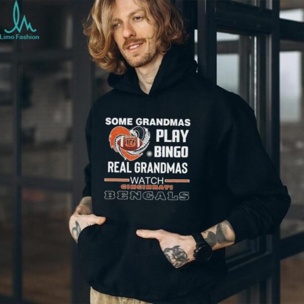 Some grandmas play bingo real grandmas watch Cincinnati Bengals football diamond heart shirt