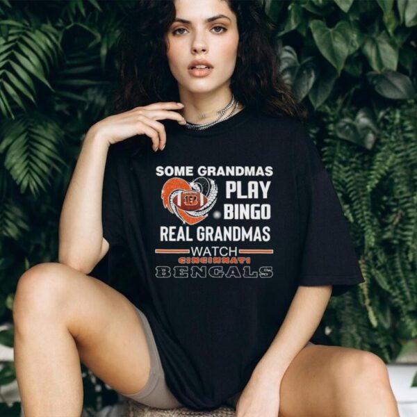 Some grandmas play bingo real grandmas watch Cincinnati Bengals football diamond heart shirt