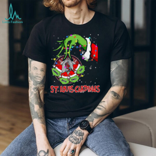 St. Louis Cardinals Grinch Holiday Lights Tee – Custom Name MLB Baseball Fan Shirt Personalized Gift