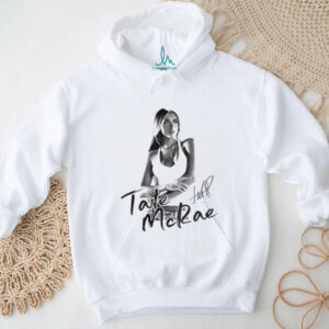 Tate McRae singer posing signature vintage shirt