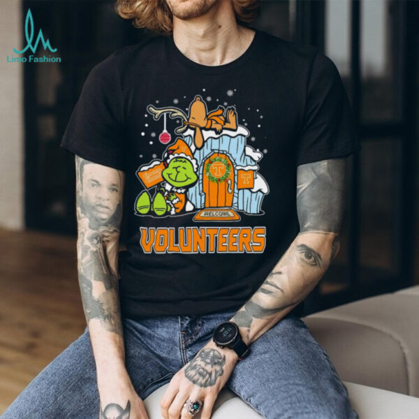 Tennessee Volunteers Grinch and Snoopy Nuts Welcome Christmas T Shirt