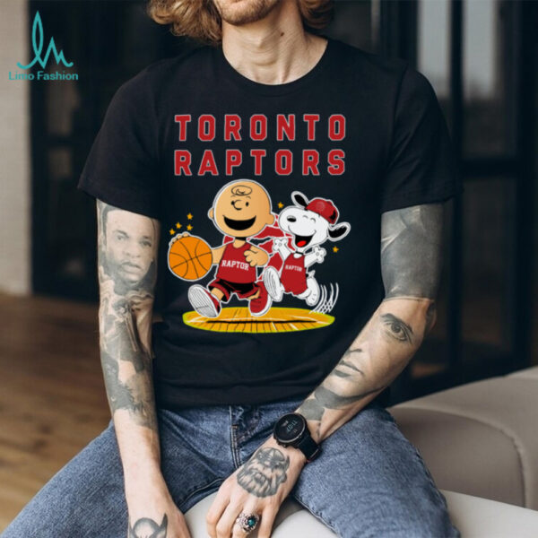 Toronto Raptors X Charlie Brown And Snoopy Playing Basketball Shirt