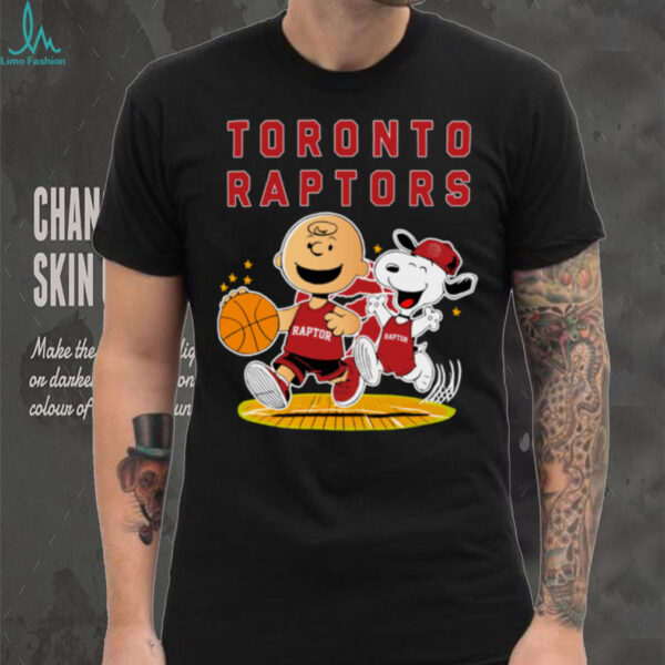 Toronto Raptors X Charlie Brown And Snoopy Playing Basketball Shirt