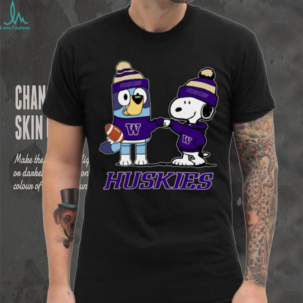 Washington Huskies x Snoopy Bluey Christmas Football NCAA TShirt Washington Huskies x Snoopy Bluey Christmas Football NCAA TShirt