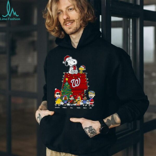 Washington Nationals Holiday Peanuts Shirt – Personalized Christmas Tee For MLB Fans & Baseball Family Gift