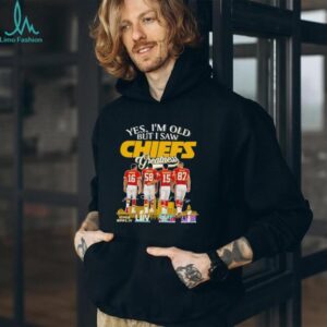 Yes I’m old but I saw Kansas City Chiefs greatness Dawson Thomas Mahomes Kelce skyline shirt