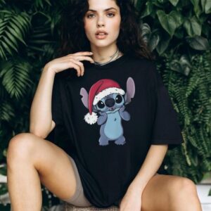 Disney's Lilo & Stitch Christmas Santa Hat Stitch Portrait Men's Tee T Shirt