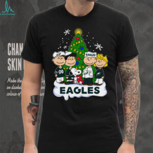 Eagles Peanuts Snoopy and Friends Christmas T Shirt