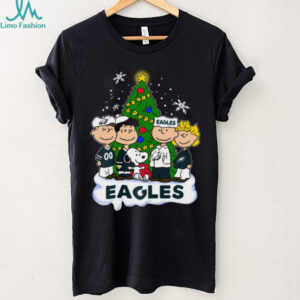 Eagles Peanuts Snoopy and Friends Christmas T Shirt