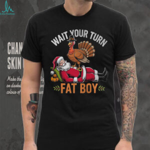 Funny Thanksgiving Christmas Turkey vs Santa for Men Women T Shirt