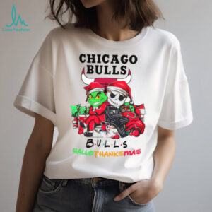 Grinch And Jack Chicago Bulls Friends HalloThanksMas T Shirt