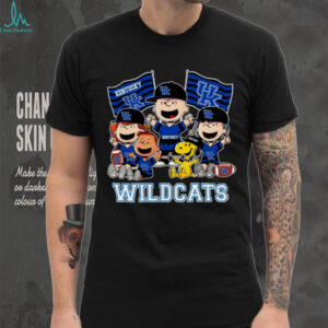 Kentucky Wildcats Shop Snoopy Charlie Brown And Friends Wildcats Flags T Shirt