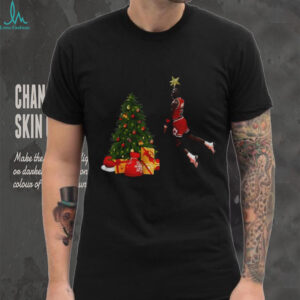 Michael Jordan Putting The Star On The Tree Basketball Christmas shirt