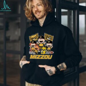 Missouri Tigers Shop Snoopy Charlie Brown And Friends Tigers Flags T Shirt