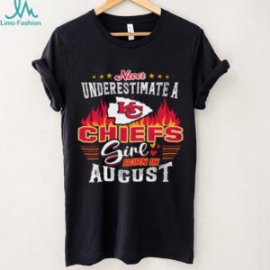 Never Underestimate a Chiefs Girl Born in August T Shirt