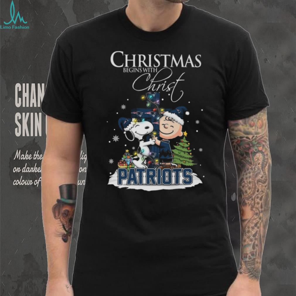 New England Patriots Snoopy Begins With Christ And Friends Peanuts Christmas Shirt New England Patriots Snoopy Begins With Christ And Friends Peanuts Christmas Shirt